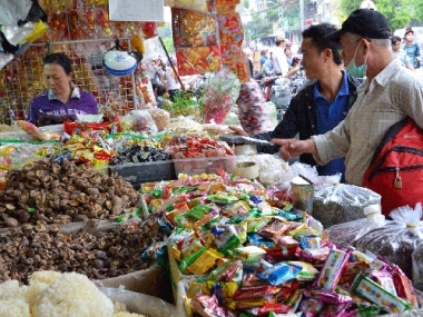 Gia tăng sức cạnh tranh cho hàng Việt