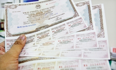 Phát hành trái phiếu chính phủ đạt 49% kế hoạch năm 2015