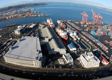 Nhập siêu 3,6 tỷ USD trong 8 tháng năm 2015