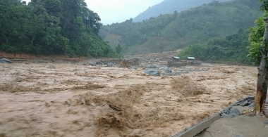 Tập trung ứng phó, khắc phục hậu quả cơn bão số 2