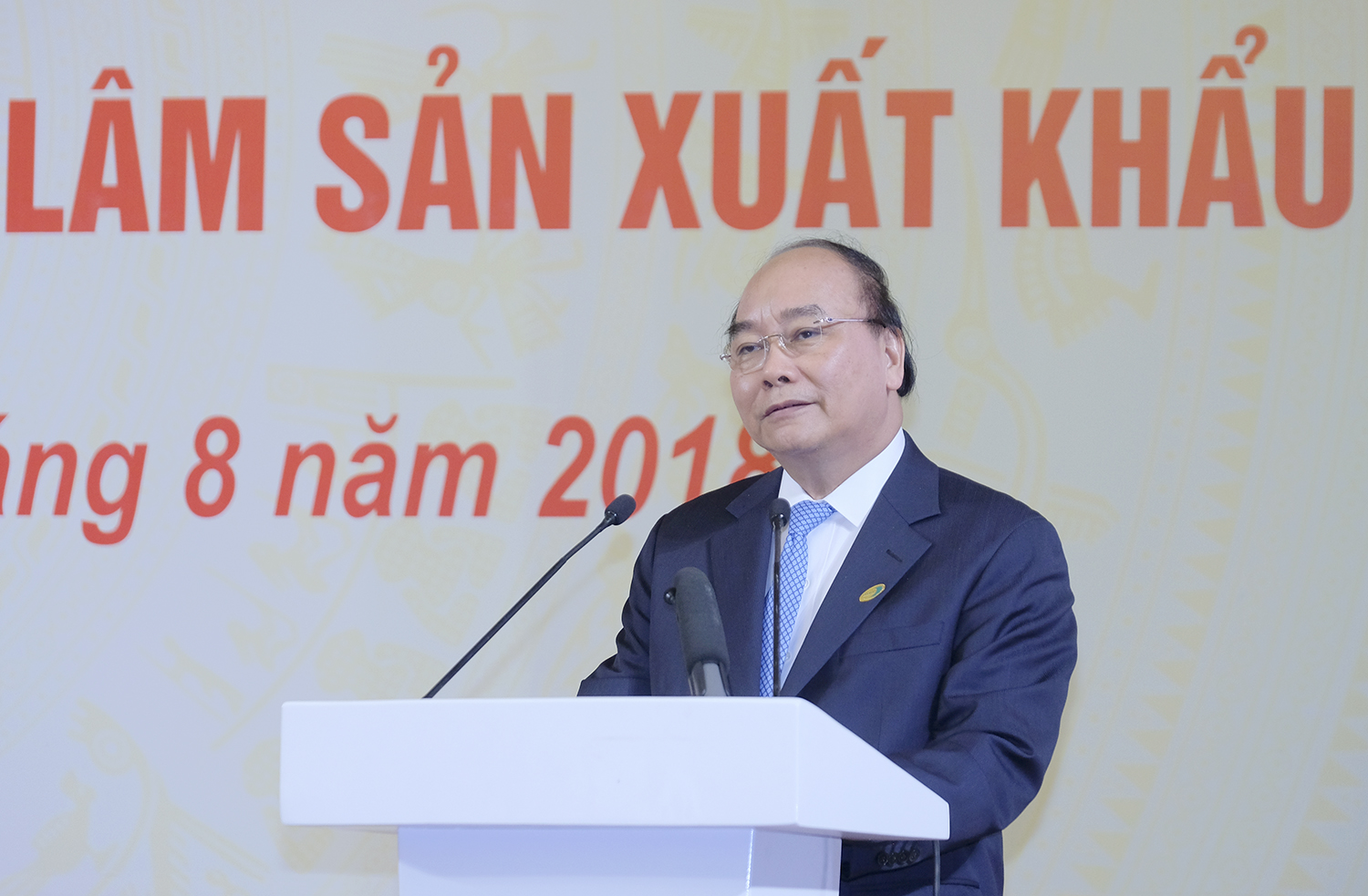 Chế biến gỗ và lâm sản phải trở thành một ngành mũi nhọn trong sản xuất, xuất khẩu của Việt Nam