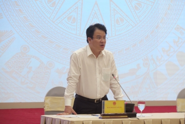 Bộ Kế hoạch và Đầu tư đã có cảnh báo về làn sóng COVID-19 thứ 2