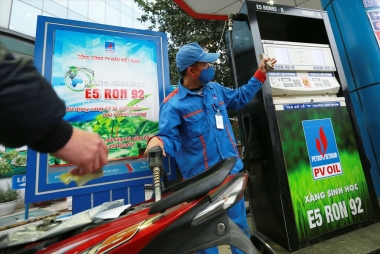 Giá xăng E5 RON 92 giữ nguyên
