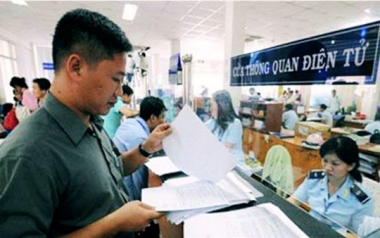 Phí kiểm tra chuyên ngành đè nặng trên vai doanh nghiệp