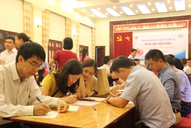 Năm thứ 7, Bộ Kế hoạch và Đầu tư hưởng ứng phong trào hiến máu tình nguyện