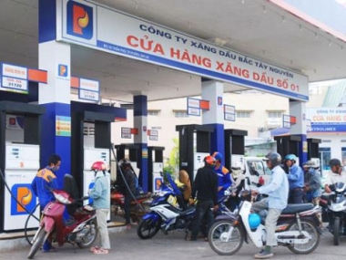 Xăng tăng giá 300 đồng/lít từ chiều ngày hôm nay (6/9)