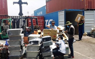 Ngừng nhập khẩu phế liệu qua cửa khẩu đường bộ và đường sắt