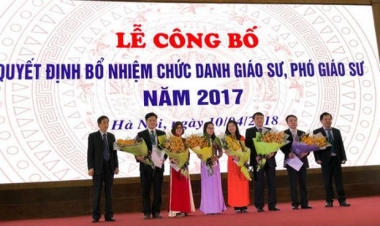 Cuối năm 2018, không tổ chức xét công nhận đạt chức danh GS, PGS như thông lệ