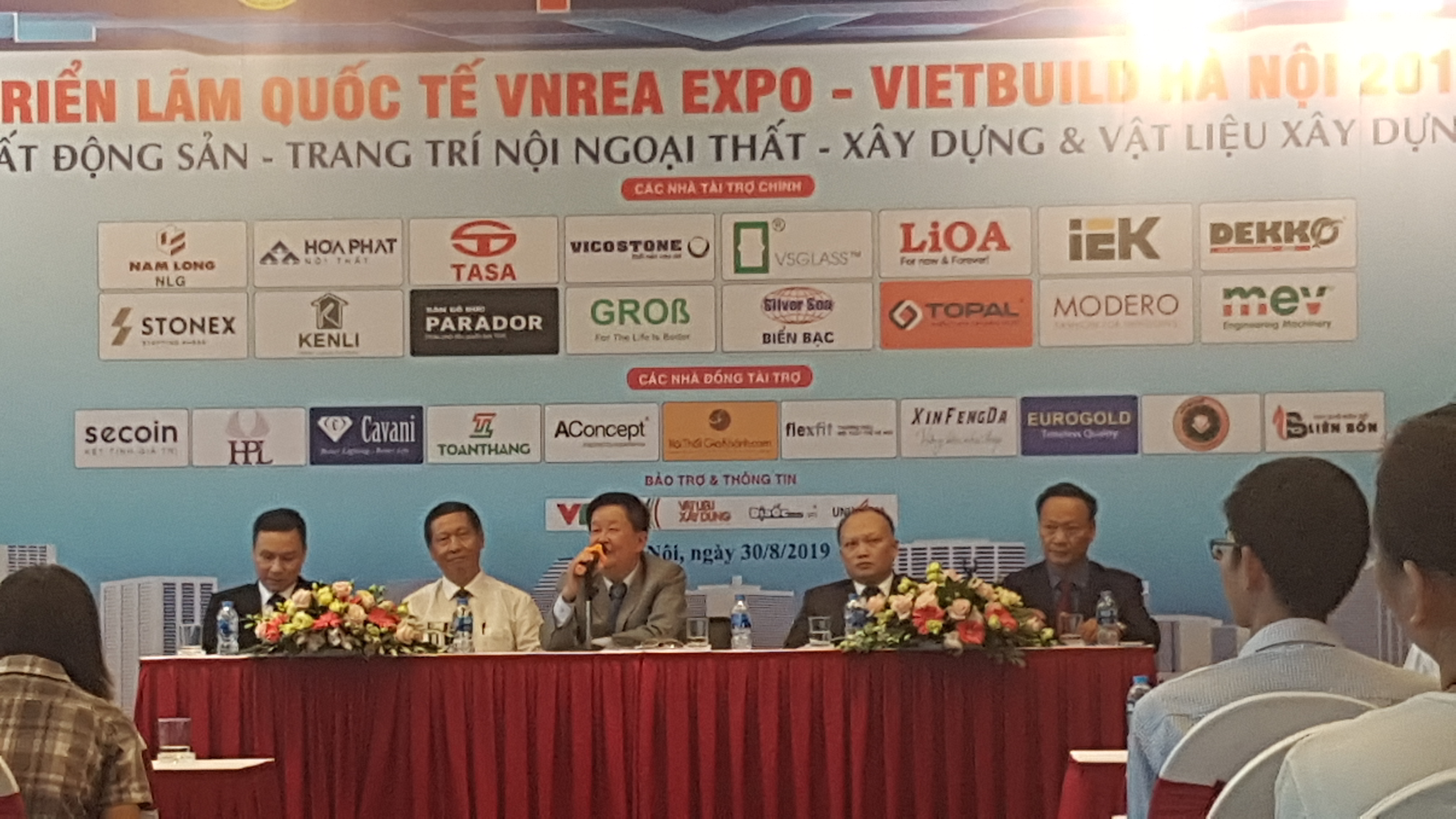 Gần 1.600 gian hàng tại Triển lãm Quốc tế Vietbuild Hà Nội 2019 lần thứ 2