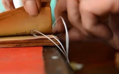 Nghệ thuật trong nghề đóng sách thủ công