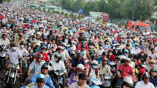 Phí đường bộ cho xe mô tô nếu thu đủ, mỗi năm sẽ có 2.800 tỷ