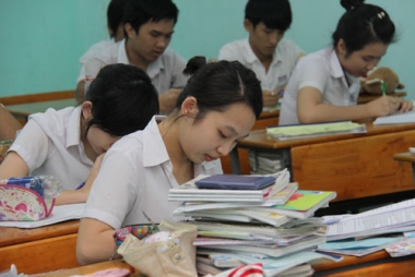 Học 4 môn bắt buộc  trong chương trình giáo dục phổ thông là không nhiều