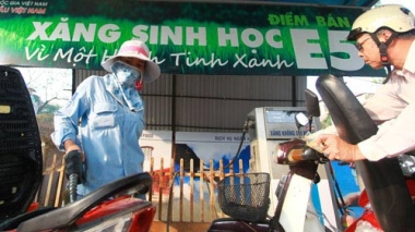Xăng E5 trước giờ G: Vẫn nhiều gian nan!