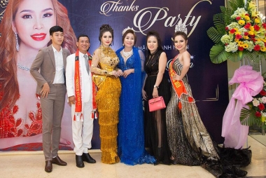 Niềm hạnh phúc bất ngờ tại tiệc sinh nhật Hoa hậu Vũ Thanh Thảo