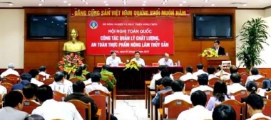 Cần xử lý hình sự với hành vi sử dụng chất cấm trong nông nghiệp