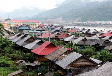 Giải tỏa những vướng mắc tại dự án di dân, tái định cư thủy điện Sơn La