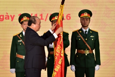 Đại học Kinh tế Quốc dân đón nhận Huân chương Lao động hạng Nhất lần thứ hai