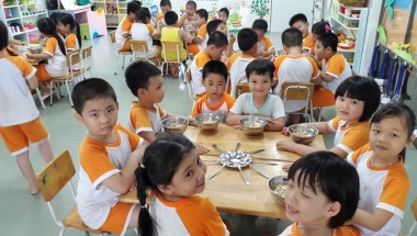 Tăng cường các biện pháp bảo đảm vệ sinh, an toàn thực phẩm trong các trường học