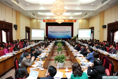 Nợ công: Tâm điểm của năm 2014