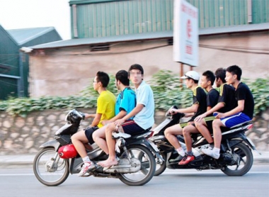Mỗi năm Việt Nam có 9.000 người chết vì tai nạn giao thông