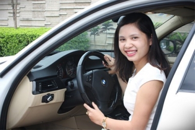 Từ bán quần áo vỉa hè đến nữ CEO trẻ xuất sắc khu vực Asean