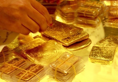 Giá vàng trong nước giảm mạnh sau quyết định tăng lãi suất của FED