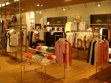 4 cách xử lý hàng lỗi mốt hay nhất cho chủ shop
