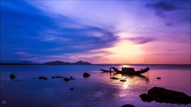 Chiều trên phá Tam Giang với món lạch huyết
