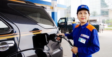 Xả quỹ bình ổn, xăng dầu không tăng giá