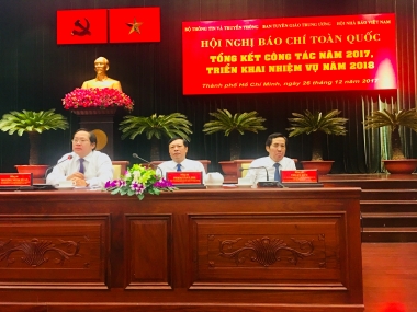 “"Mạng xã hội có nguy cơ chi phối, lấn át báo chí về thông tin"!