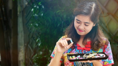 Niềm đam mê “đá phong thủy ” mang đến thành công cho cô gái trẻ 9X