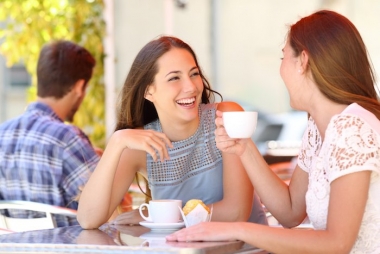 4 thủ thuật nhỏ tạo ấn tượng với người đối diện ngay lần gặp đầu tiên