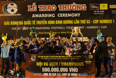 B.Bình Dương giành chức vô địch Giải bóng đá Quốc tế Cúp Number 1