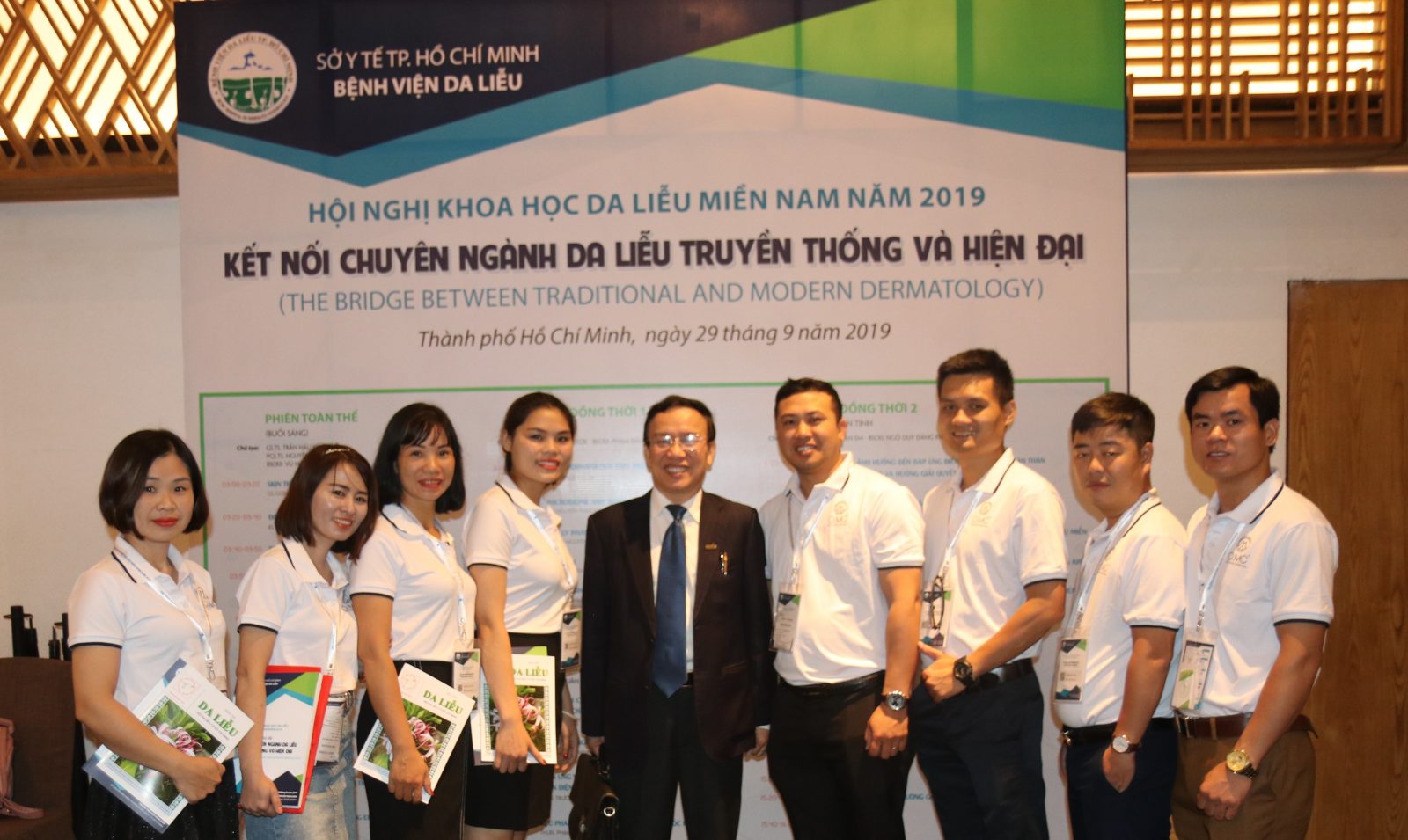 Dược O.MC: Tổng kết năm 2019 định hướng phát triển 2020