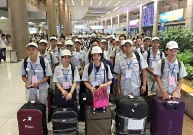Tháng 11/2020, số lao động Việt Nam đi làm việc ở nước ngoài chỉ đạt 47,43%