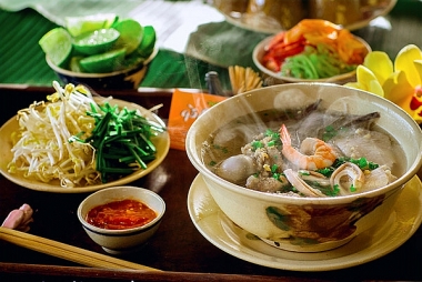 Phát triển làng nghề bánh - bún - hủ tiếu Mỹ Tho theo định hướng du lịch bền vững