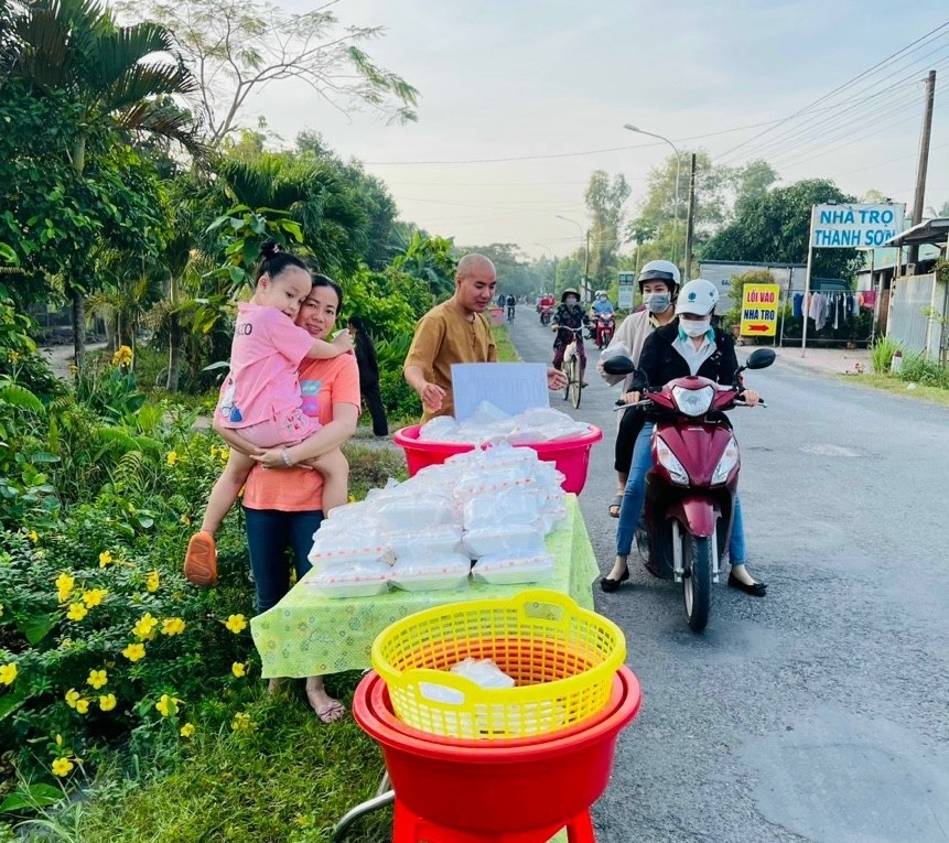 Cùng nhà phân phối Gia Ngọc gửi trao điều ý nghĩa Cùng nhà phân phối Gia Ngọc gửi trao điều ý nghĩa
