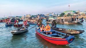 Du lịch đường sông và chuyển đổi sinh kế của cộng đồng ven sông tại TP. Cần Thơ: Cơ hội, thách thức và định hướng phát triển bền vững