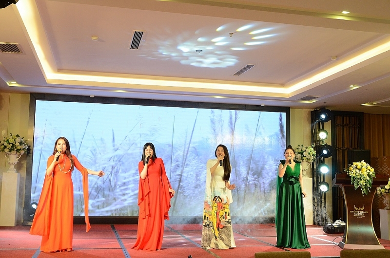 Khối thi đua Ban Quản lý các KCN, KCX, KKT các tỉnh đồng bằng sông Hồng nỗ lực vượt khó, triển khai hiệu quả các phong trào thi đua năm 2023