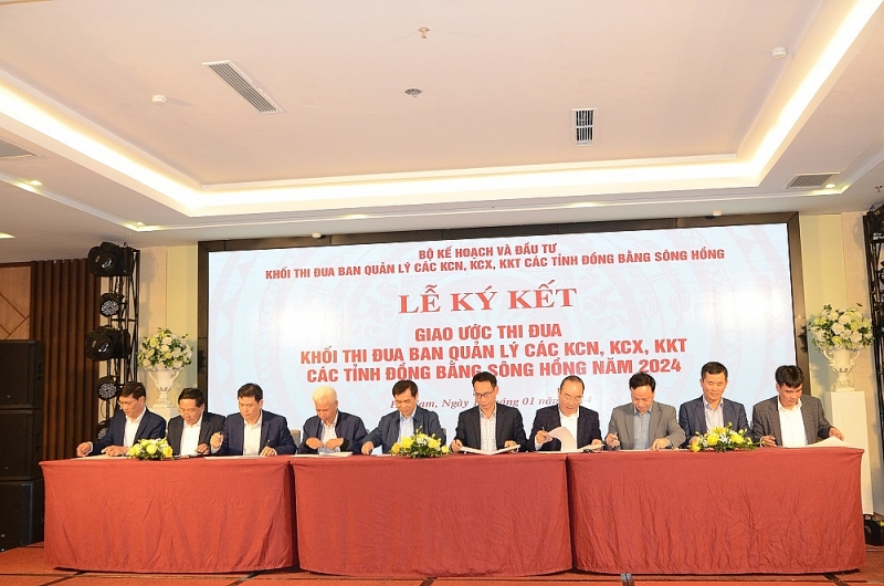 Khối thi đua Ban Quản lý các KCN, KCX, KKT các tỉnh đồng bằng sông Hồng nỗ lực vượt khó, triển khai hiệu quả các phong trào thi đua năm 2023