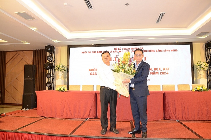 Khối thi đua Ban Quản lý các KCN, KCX, KKT các tỉnh đồng bằng sông Hồng nỗ lực vượt khó, triển khai hiệu quả các phong trào thi đua năm 2023