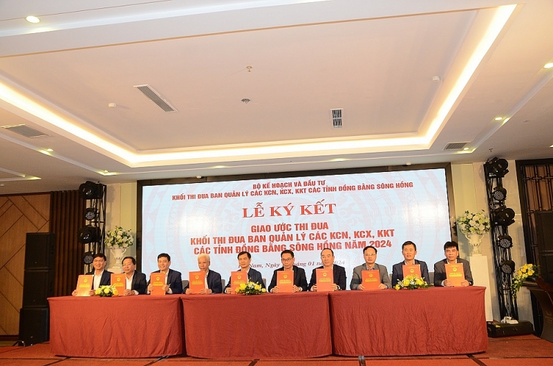Khối thi đua Ban Quản lý các KCN, KCX, KKT các tỉnh đồng bằng Sông Hồng đạt được những kết quả ấn tượng trong hoạt động phát triển các KCN, KKT năm 2023