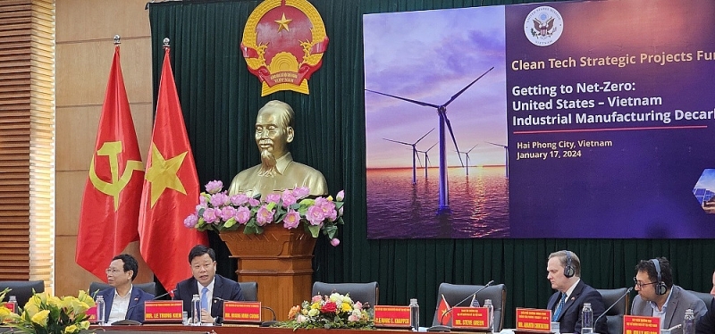 Hải Phòng- Hoa Kỳ chung tay tìm giải pháp giảm phát thải carbon trong sản xuất công nghiệp tại thành phố Hải Phòng Hải Phòng- Hoa Kỳ chung tay tìm giải pháp giảm phát thải carbon trong sản xuất công nghiệp tại thành phố Hải Phòng