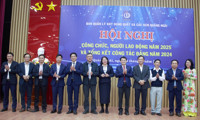 Ban Quản lý khu kinh tế Dung Quất và các khu công nghiệp Quảng Ngãi: Hoàn thành toàn diện nhiệm vụ quản lý và phát triển KKT, KCN năm 2024