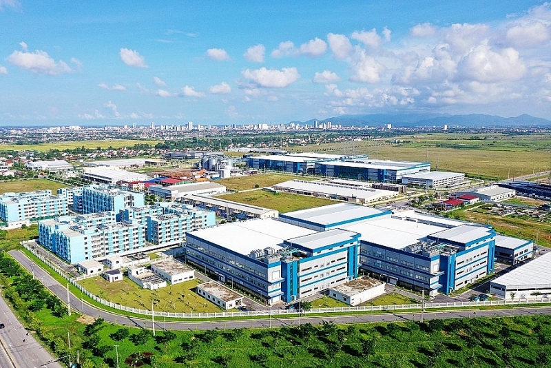 Đẩy nhanh tốc độ thu hút đầu tư và phát triển các KCN, KKT tỉnh Nghệ An