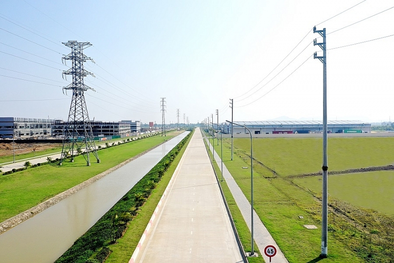 Đường nội bộ trong KCN WHA đạt tiêu chuẩn quốc tế Đường nội bộ trong KCN WHA đạt tiêu chuẩn quốc tế