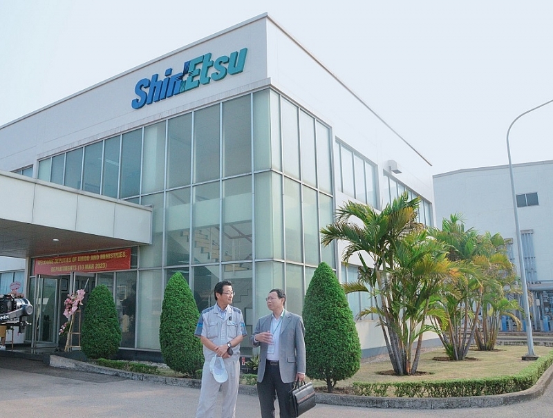 Công ty TNHH Vật liệu nam châm Shin- Etsu Việt Nam: Hướng đến sản xuất kinh doanh bền vững Công ty TNHH Vật liệu nam châm Shin- Etsu Việt Nam: Hướng đến sản xuất kinh doanh bền vững