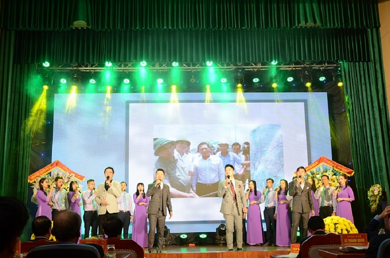 Ban Quản lý các Khu công nghiệp tỉnh Ninh Bình đón nhận nhiều phần thưởng cao quý của Bộ Kế hoạch và Đầu tư và tỉnh Ninh Bình Ban Quản lý các Khu công nghiệp tỉnh Ninh Bình đón nhận nhiều phần thưởng cao quý của Bộ Kế hoạch và Đầu tư và tỉnh Ninh Bình