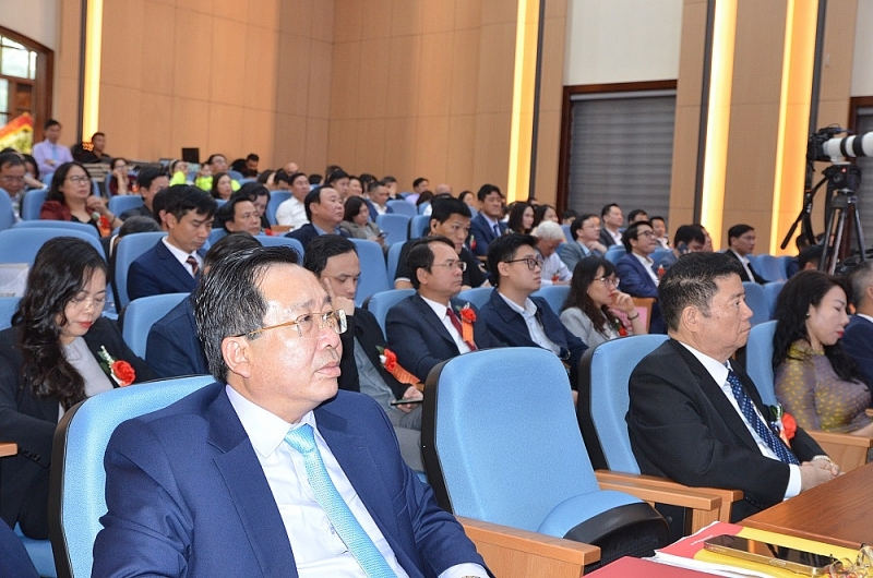Ban Quản lý các Khu công nghiệp tỉnh Ninh Bình đón nhận nhiều phần thưởng cao quý của Bộ Kế hoạch và Đầu tư và tỉnh Ninh Bình Ban Quản lý các Khu công nghiệp tỉnh Ninh Bình đón nhận nhiều phần thưởng cao quý của Bộ Kế hoạch và Đầu tư và tỉnh Ninh Bình