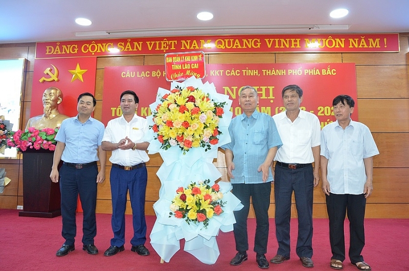 Câu lạc bộ Hưu trí KCN, KKT các tỉnh, thành phố phía Bắc: Kỷ niệm chặng đường 10 năm thành lập, lớn mạnh cùng sự phát triển của các khu công nghiệp, khu kinh tế tế Câu lạc bộ Hưu trí KCN, KKT các tỉnh, thành phố phía Bắc: Kỷ niệm chặng đường 10 năm thành lập, lớn mạnh cùng sự phát triển của các khu công nghiệp, khu kinh tế tế